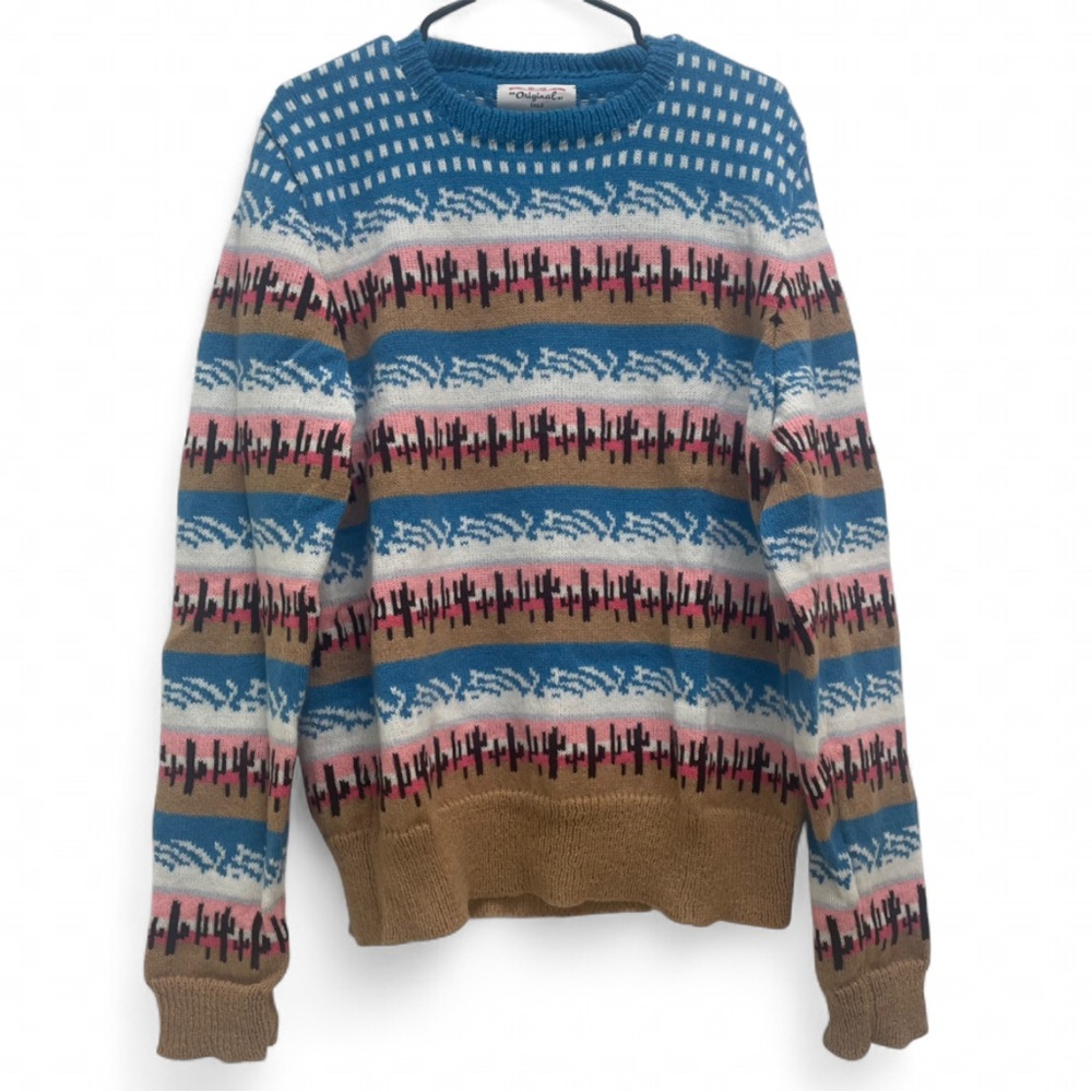 An Original by DALE. 
Vintage vibes only 💙Cozy patterned knit sweater